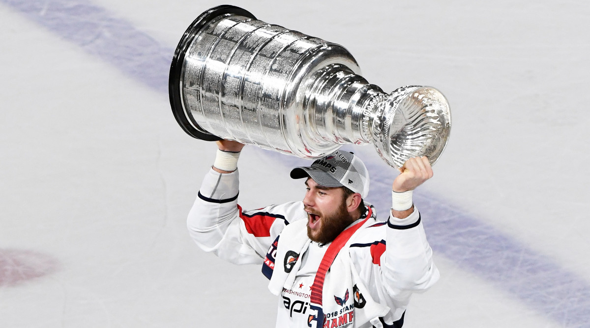 Stanley Cup Final 2018: Capitals' Tom Wilson spoils Game 1 party with  another scrutinized hit
