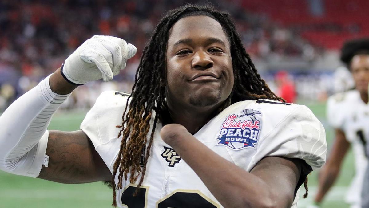 Shaquem Griffin has a big fan in Von Miller - Sports Illustrated