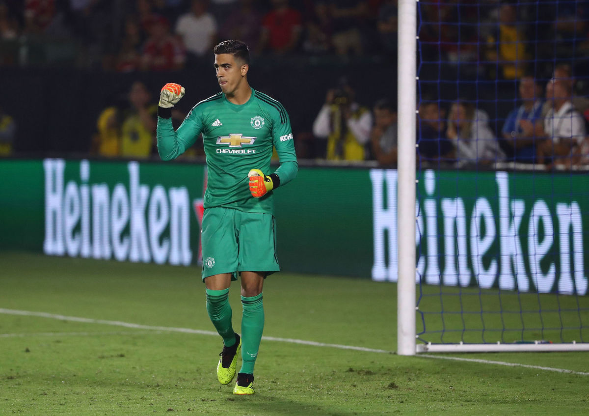 ac-milan-v-manchester-united-international-champions-cup-2018-5b63581629d131441e000017.jpg