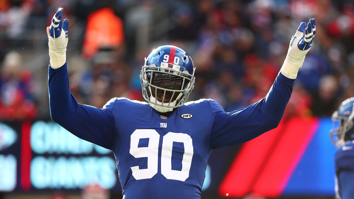 Tampa Bay Bucs defensive end Jason Pierre-Paul Says He's Coming for Giants'  Necks - Sports Illustrated New York Giants News, Analysis and More