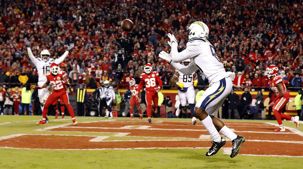 Chargers' dramatic win over Chiefs on TNF overshadows blown