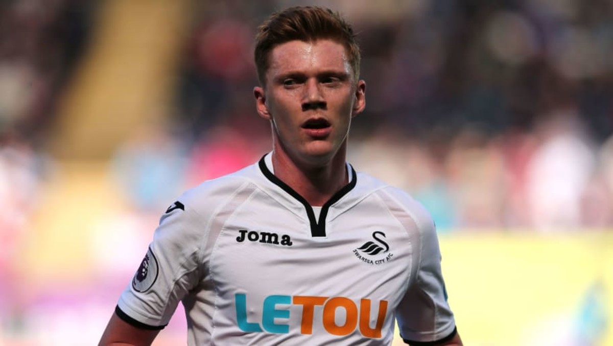 Stoke Confirm Signing of Swansea Midfielder Sam Clucas on 4-Year ...