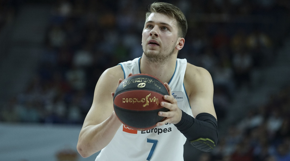 NBA Draft 2018: Luka Dončić unlikely to play in Las Vegas Summer League -  Mavs Moneyball