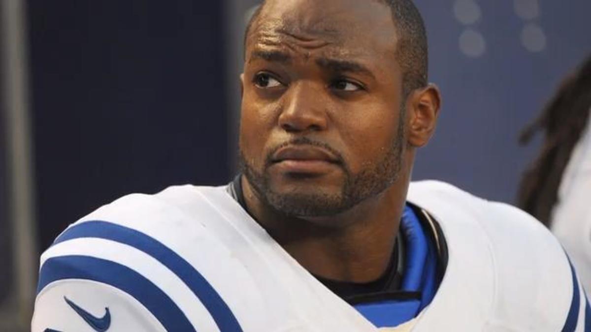 Dwight Freeney will retire with Indianapolis Colts