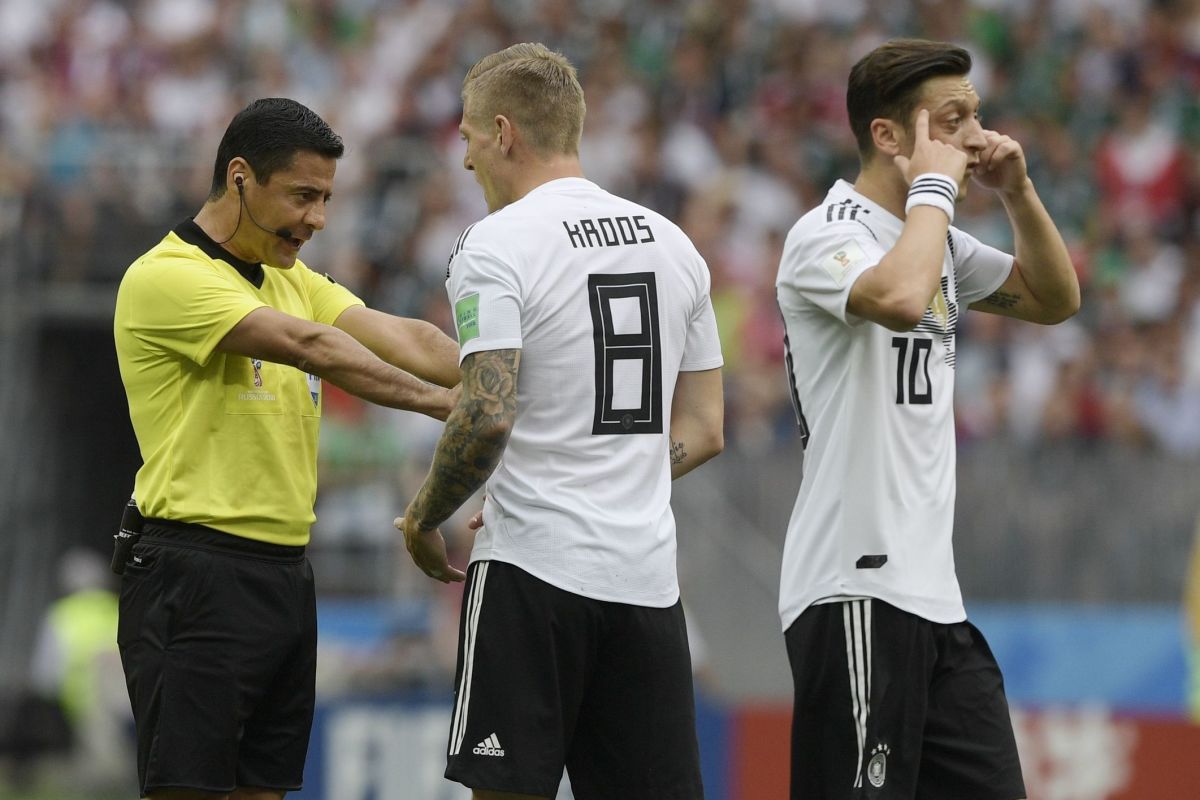 fbl-wc-2018-match11-ger-mex-5b75c8f3bff17823760000cc.jpg