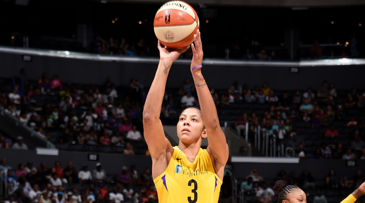 candace_parker_scores_5000_point.jpg