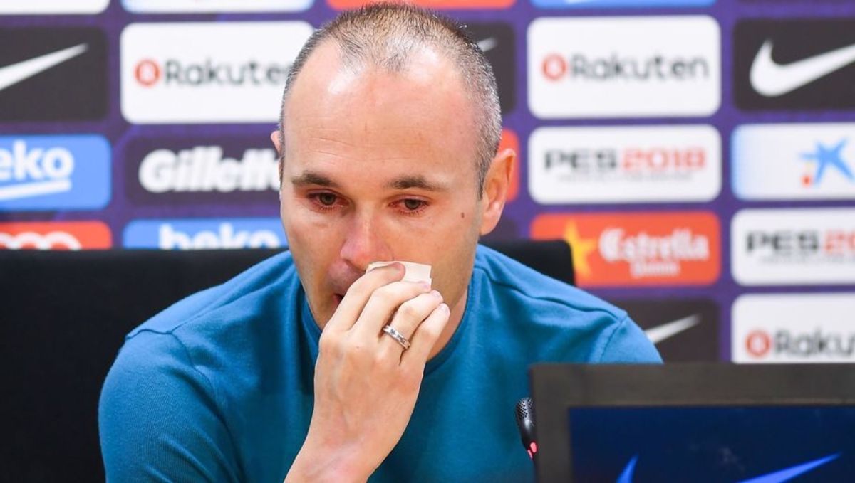 Twitter Reacts To News Of Andres Iniesta's Decision To Quit Barcelona ...