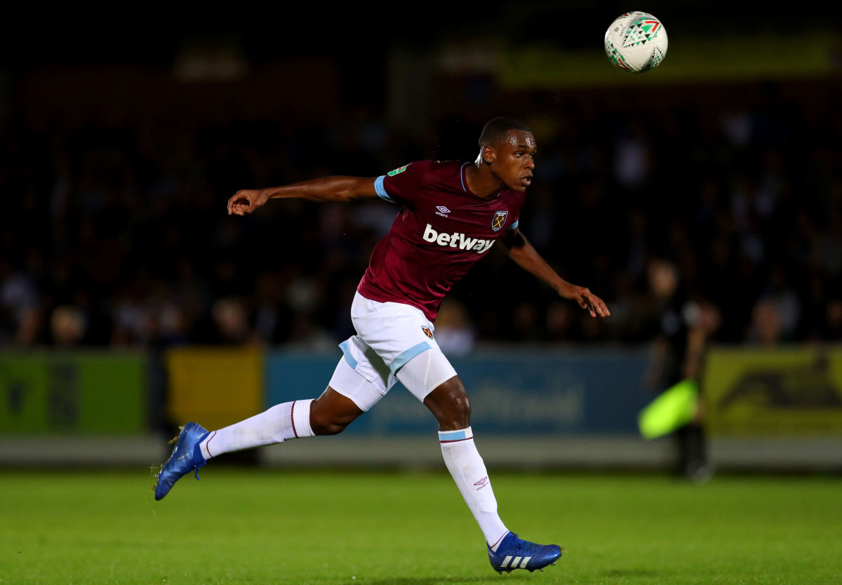 afc-wimbledon-v-west-ham-united-carabao-cup-second-round-5ba8e7eb0ddb1492db000001.jpg