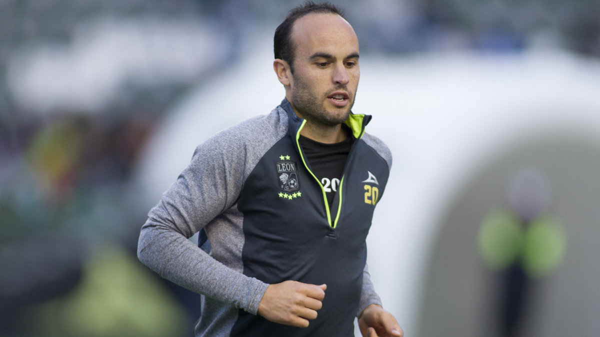 Landon Donovan comeback: Debut for Liga MX's Club Leon - Sports Illustrated