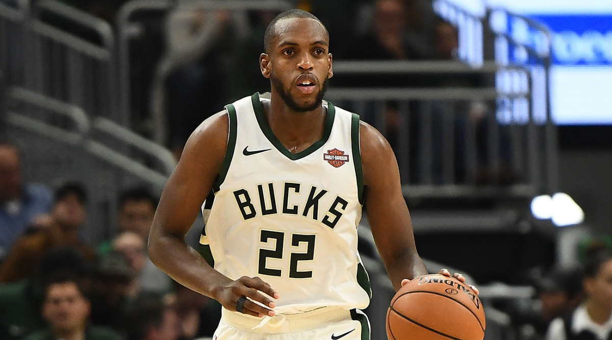 Khris Middleton practices fully, Bucks gear up for playoffs
