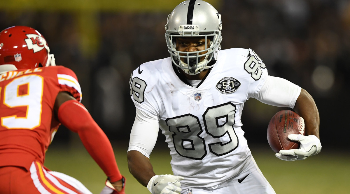 Raiders Trade Amari Cooper to the Cowboys - The New York Times