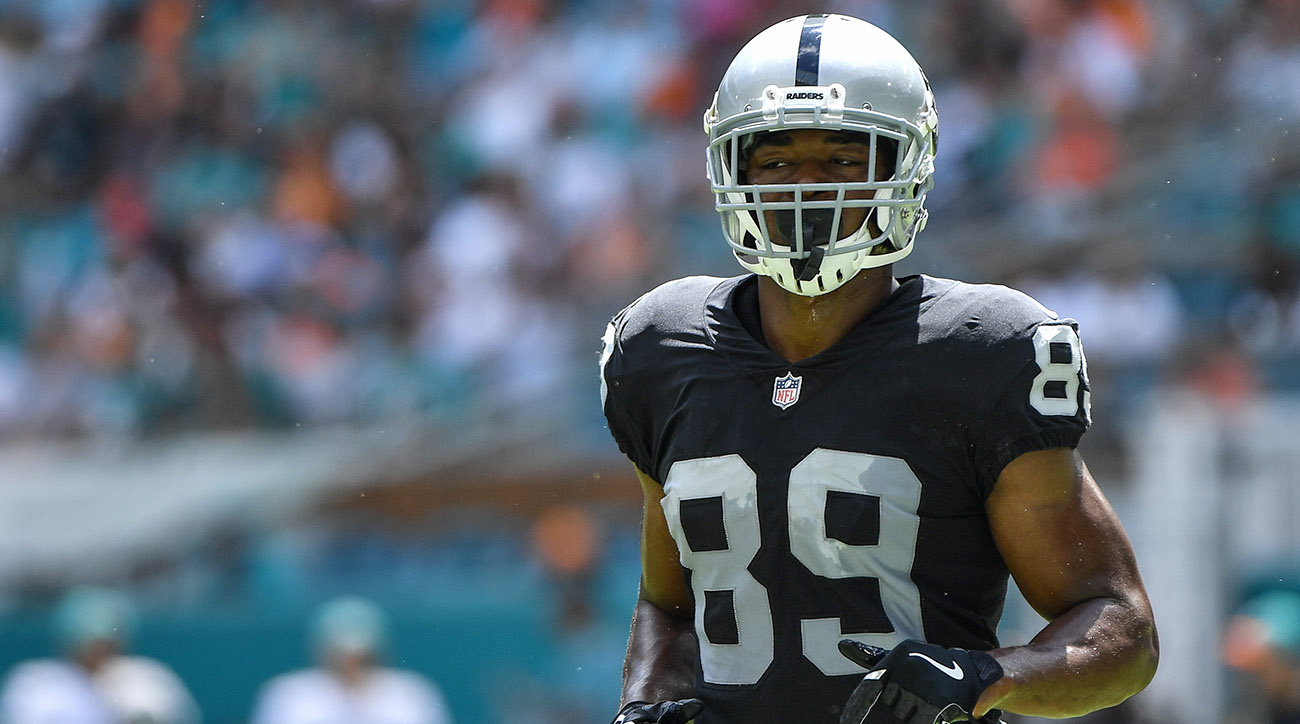 Amari Cooper trade: Cowboys get Raiders receiver - Sports Illustrated