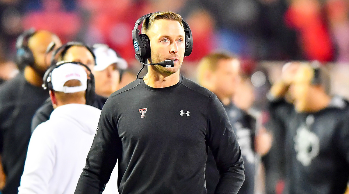 Kliff Kingsbury agrees to deal with USC