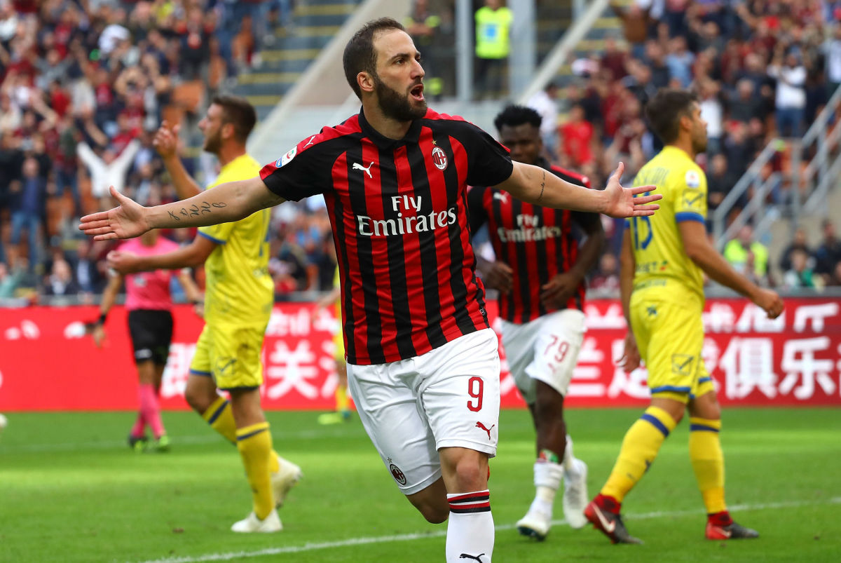 AC Milan v Chievo Verona - Serie A