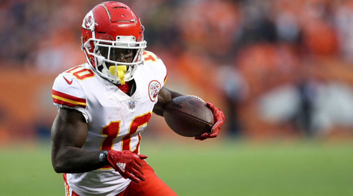 Tyreek Hill responds to Anthony Schwartz's race challenge - Sports ...