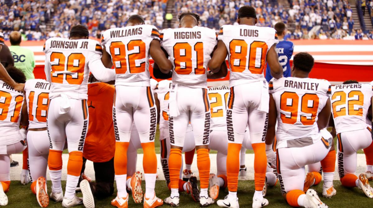 NFL: T-Shirt worn in protest by Browns player sparks different reactions