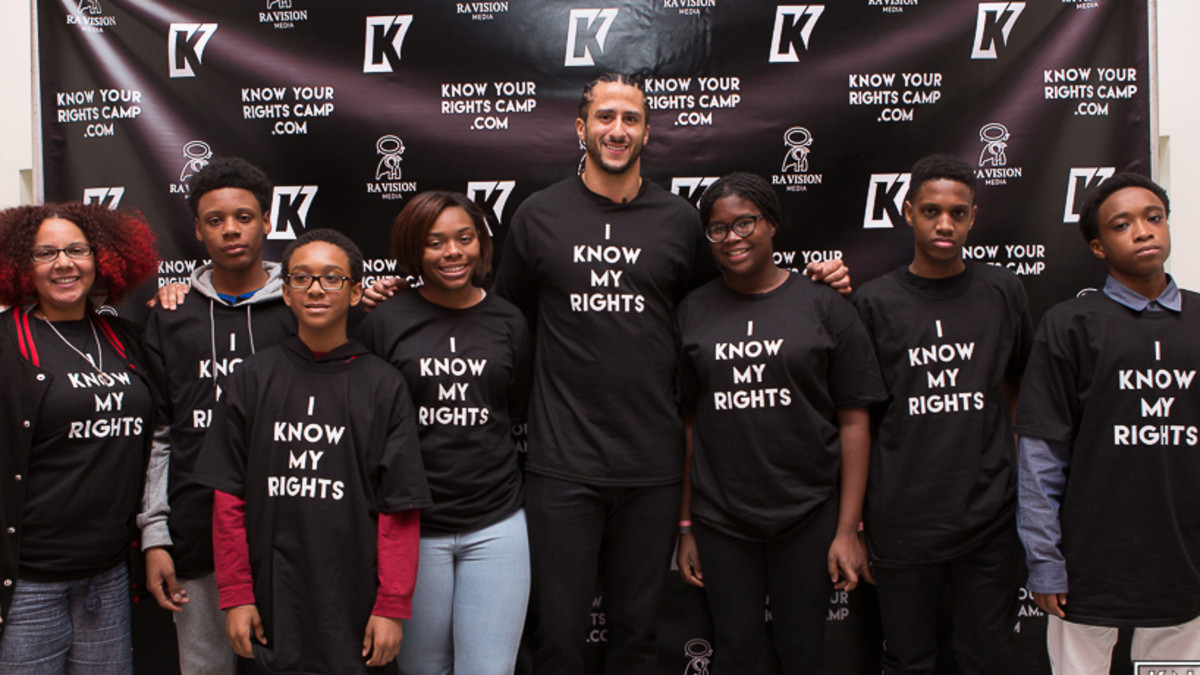 Colin Kaepernick Will Donate Proceeds from Jersey Sales to Charity