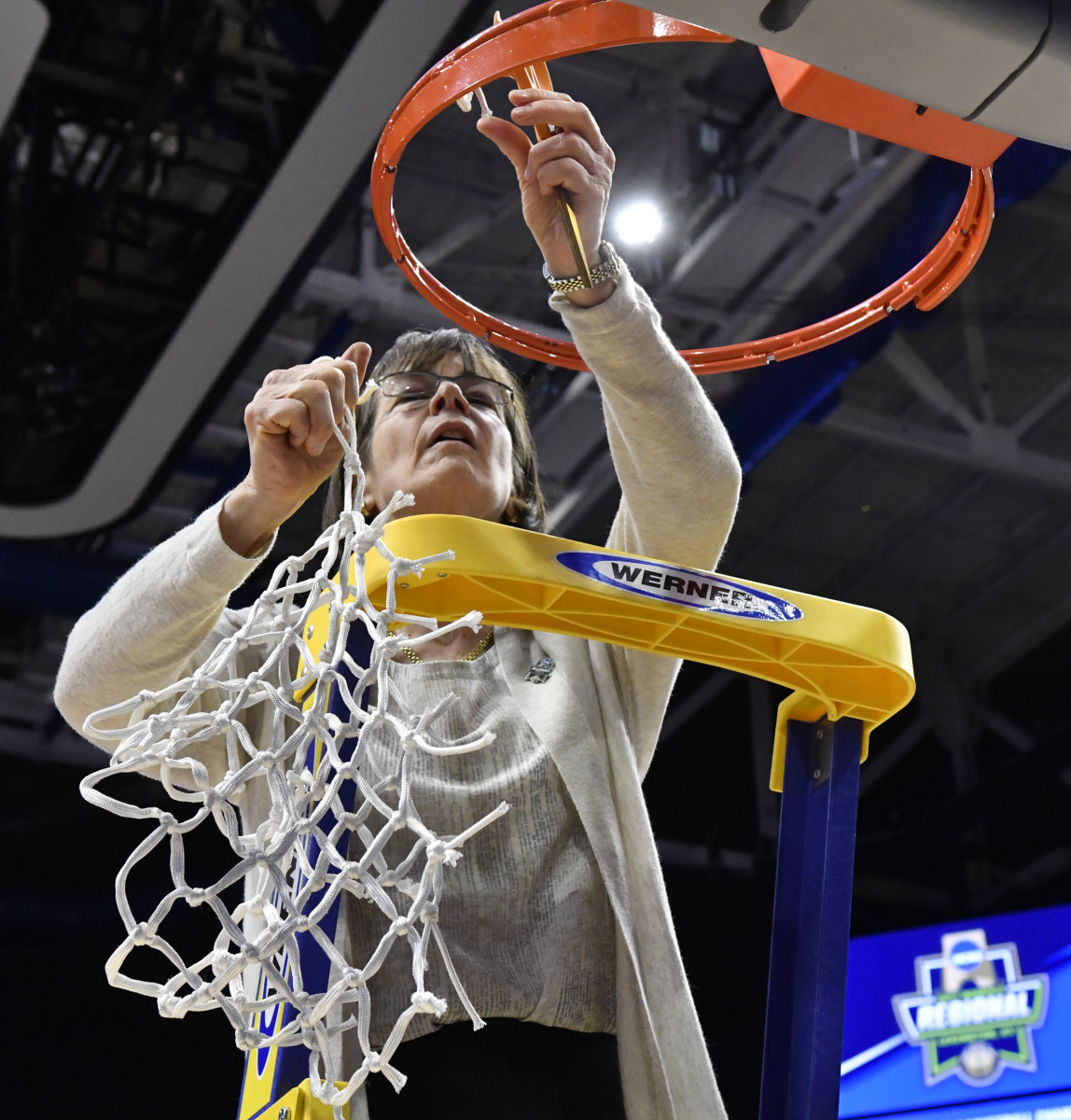 Uconn South Carolina Miss State And Stanford In Final Four Sports