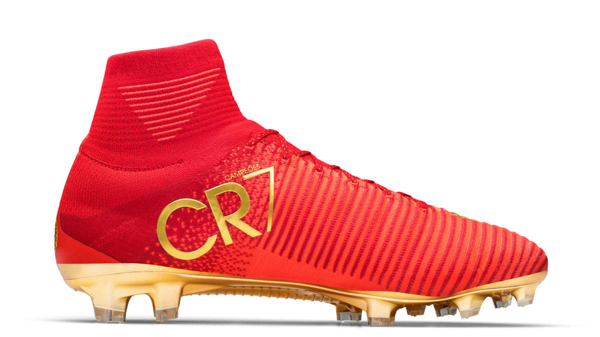 cristiano ronaldo cr7 boots