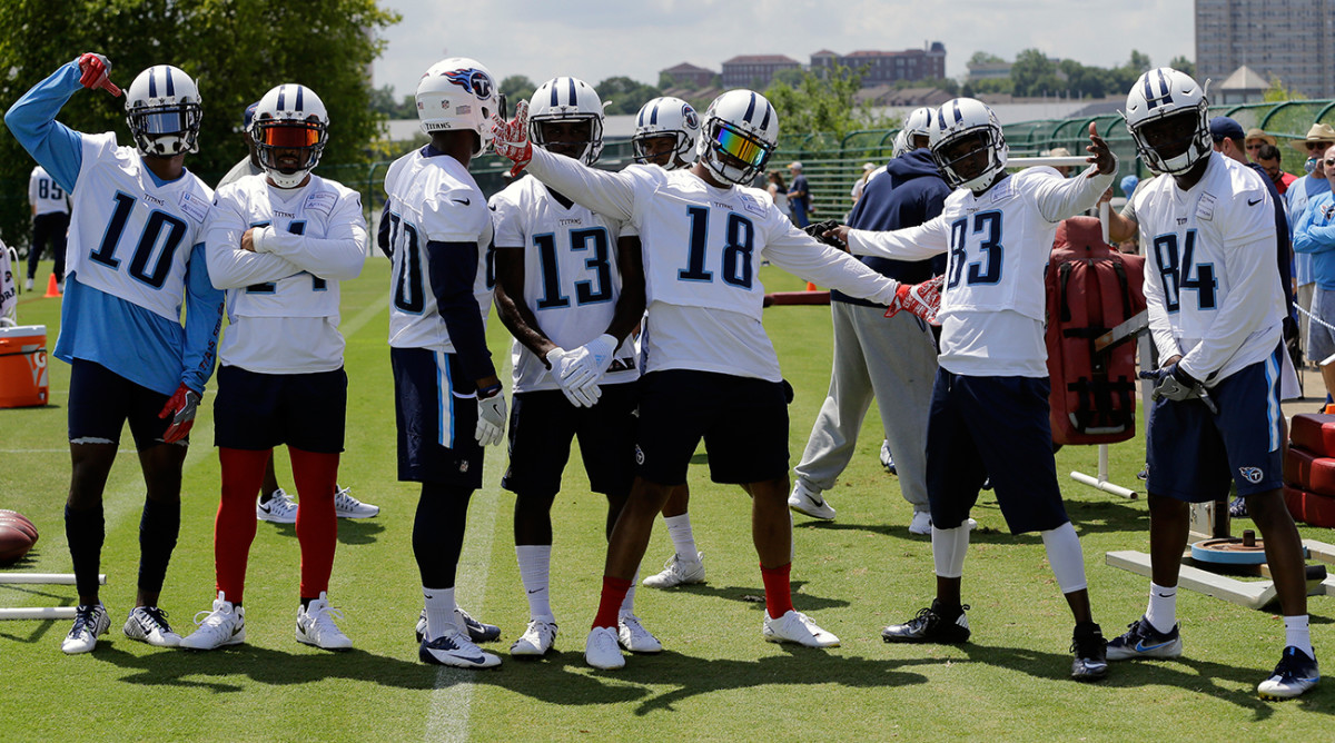 titans-minicamp-wide-receivers.jpg