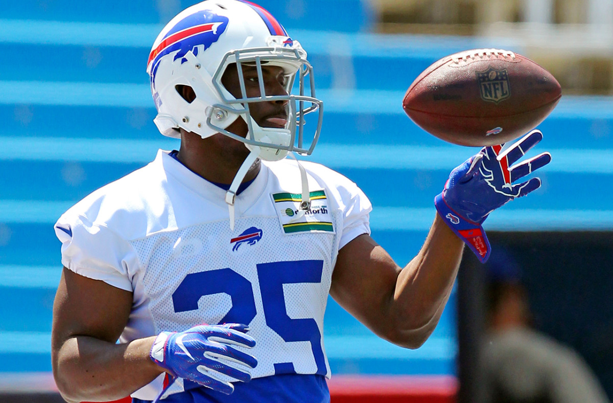 bills-minicamp-lesean-mccoy.jpg