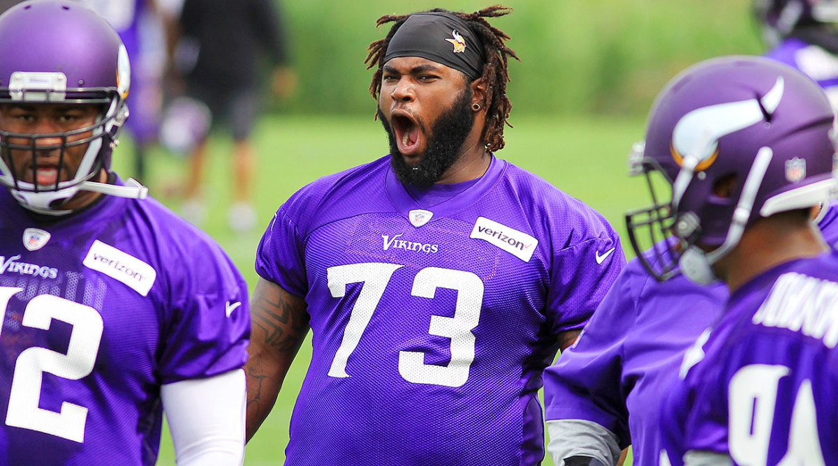 minnesota-vikings-minicamp-sharif-floyd.jpg