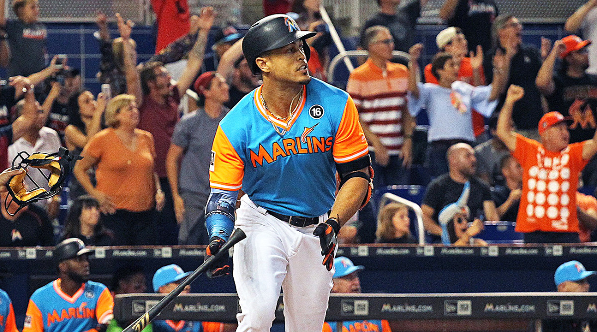 Giancarlo Stanton Hits 50th Home Run in Marlins' Victory - The New