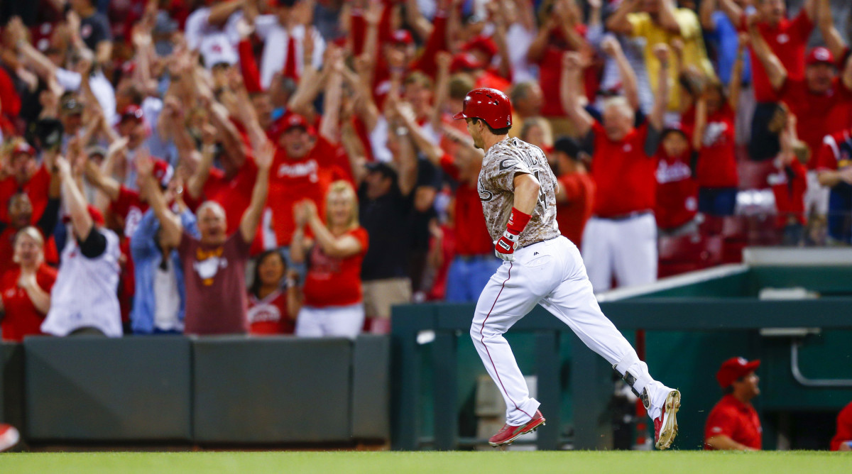 Let Scooter Gennett help you point out - Milwaukee Brewers