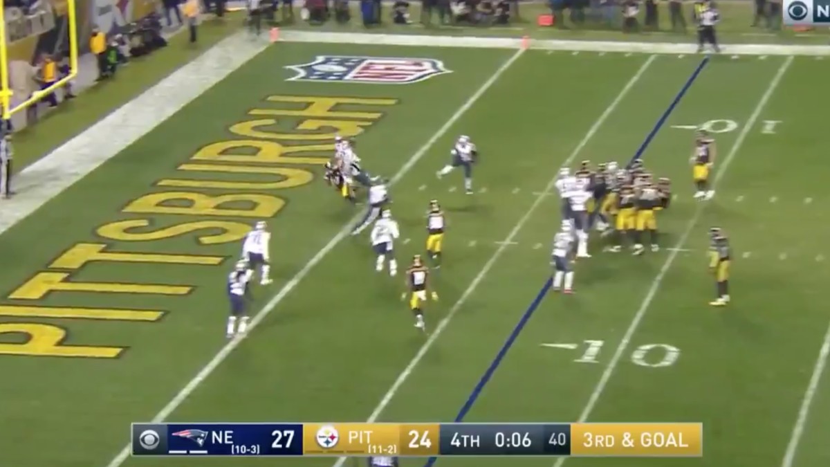 Crazy NFL ending as Twitter reacts to Steelers-Patriots controversy