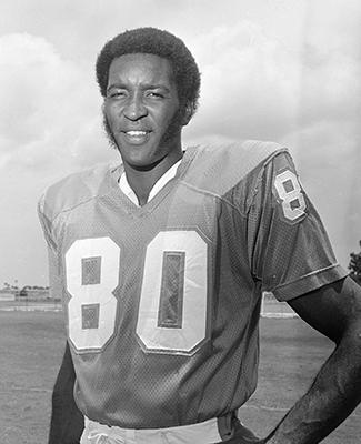 The CTE Link Between Players from the 1972 Miami Dolphins - The