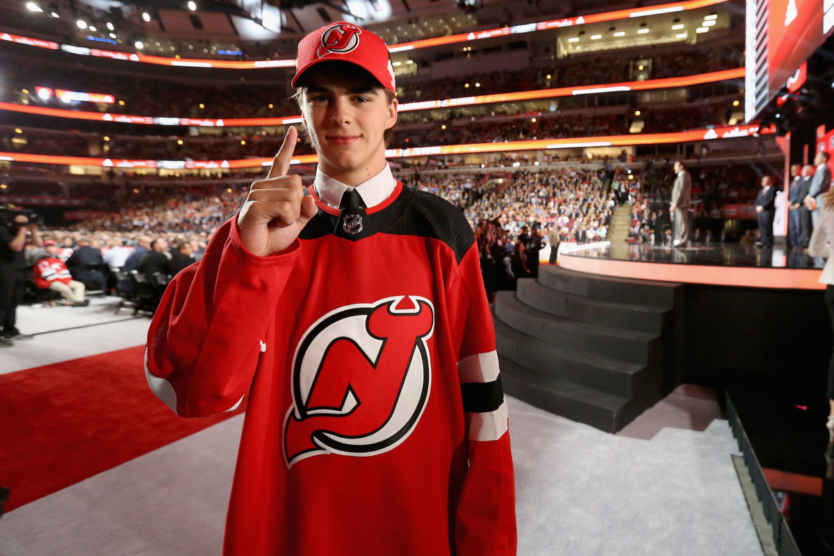 NHL - New Jersey Devils rookie Nico Hischier wants to be the next Pavel  Datsyuk - ESPN