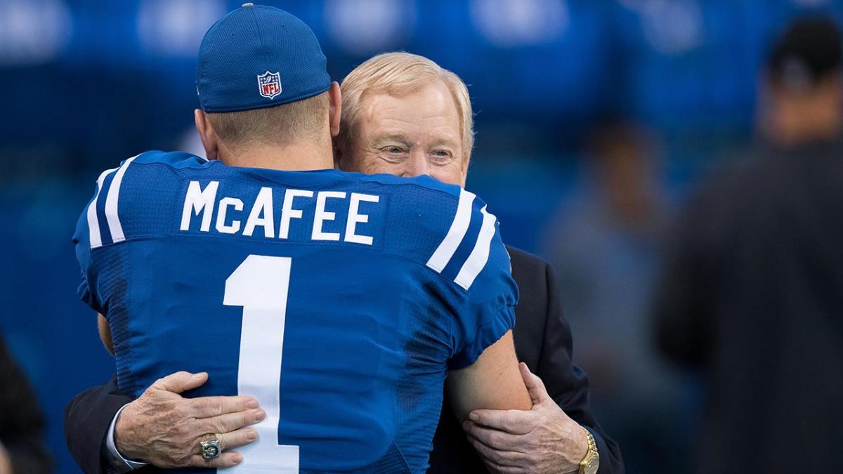 Colts punter Pat McAfee retires from NFL to join Barstool Sports