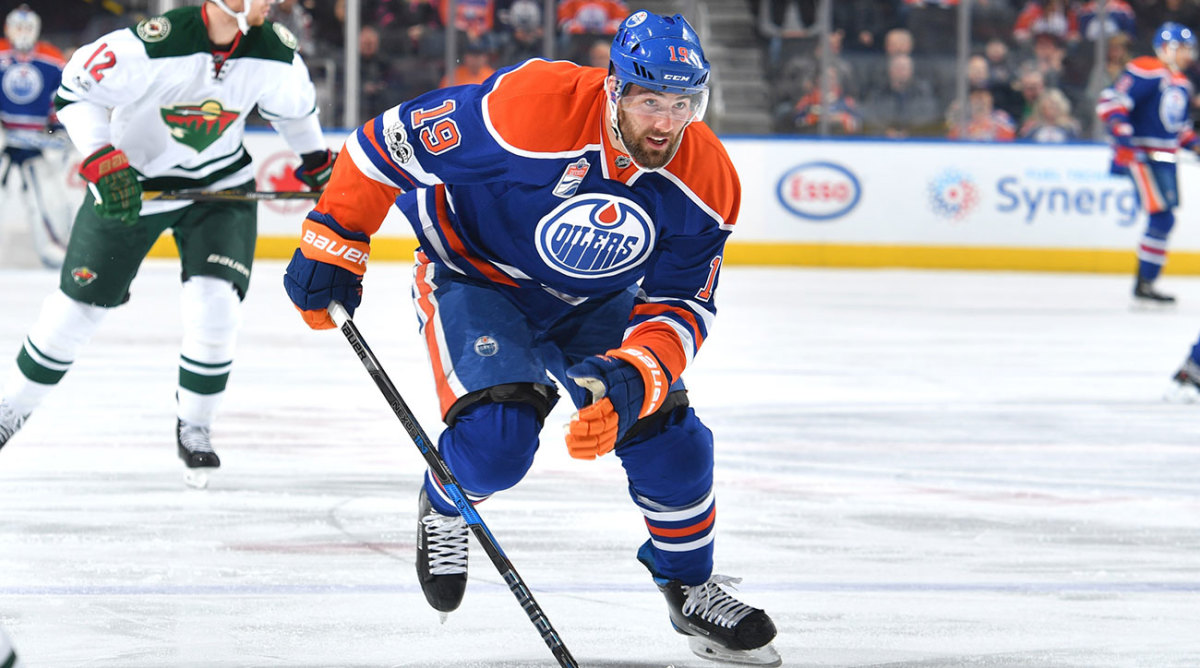 People Are Mad At Edmonton Oilers' Pat Maroon For Calling The NHL A Man's  Game