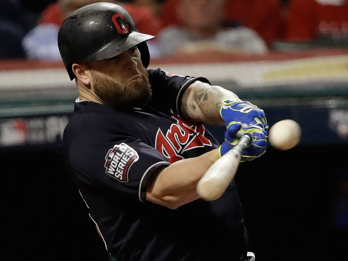 Mike Napoli provides clutch bat, glove for Red Sox