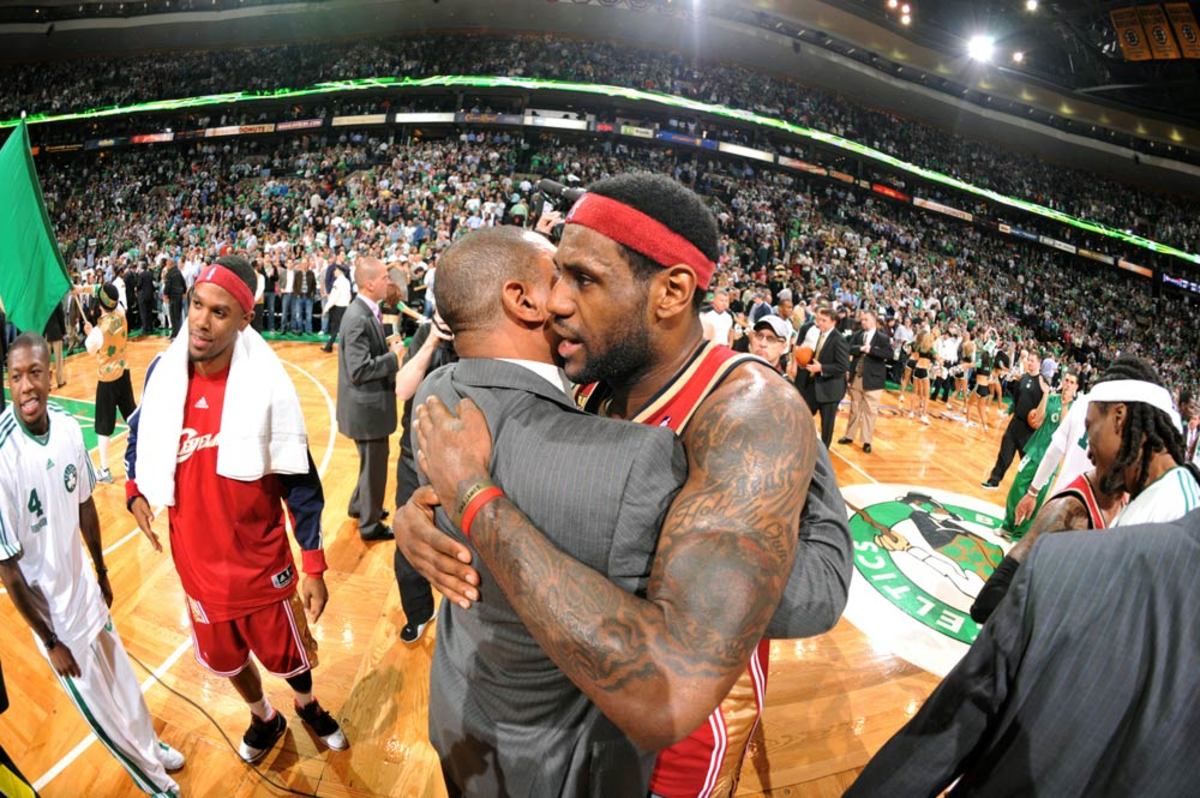 lebron-hug2.jpg