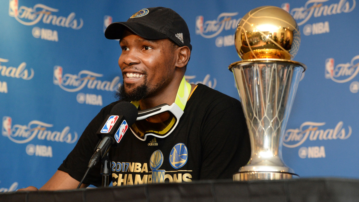 Kevin Durant contract Warriors F to choose free agency, resign