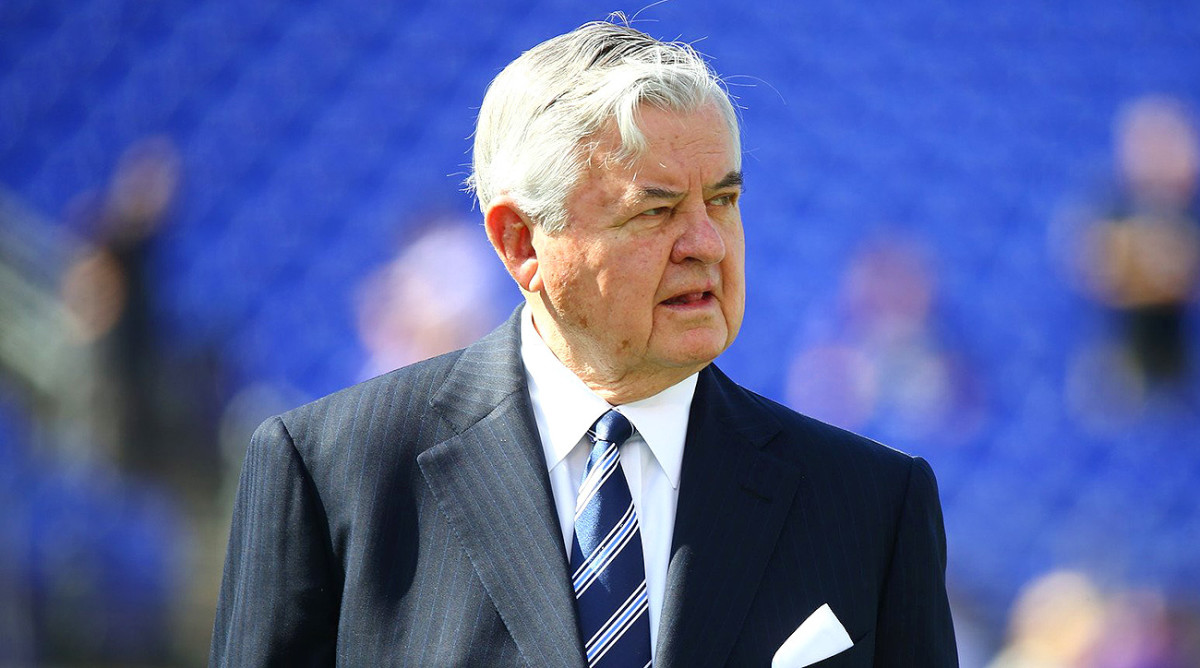 Jerry Richardson, Carolina Panthers' first owner, dies at 86