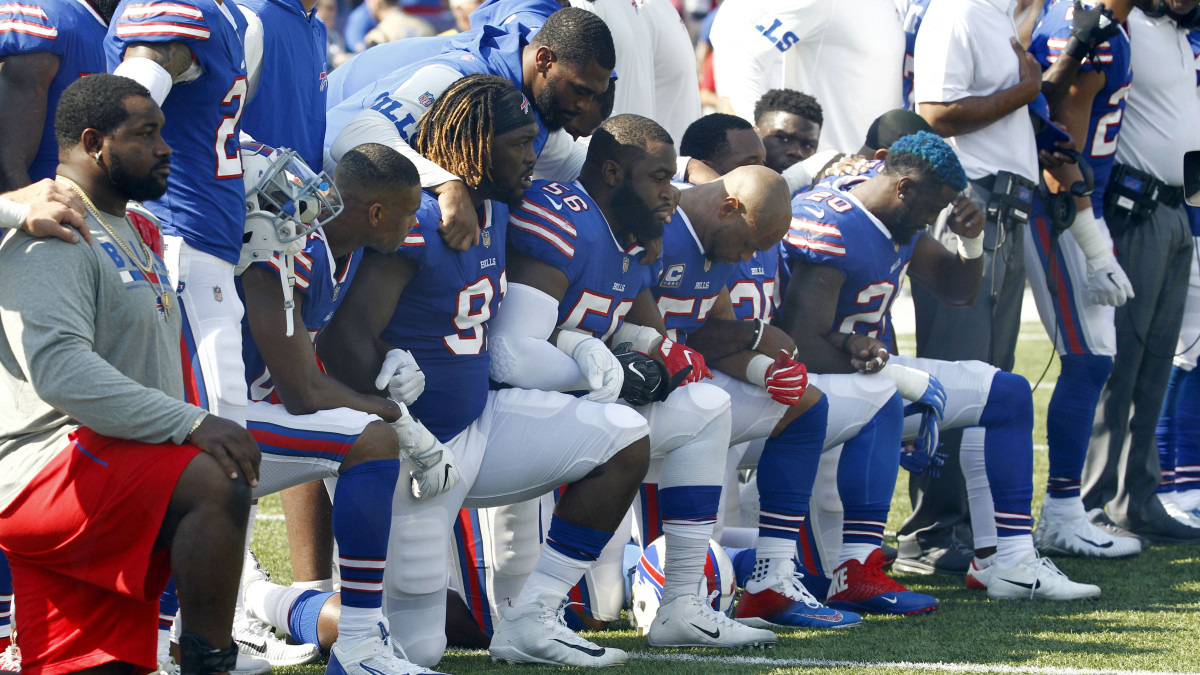 Bills Players Protest Lesean Mccoy Stretches During Anthem