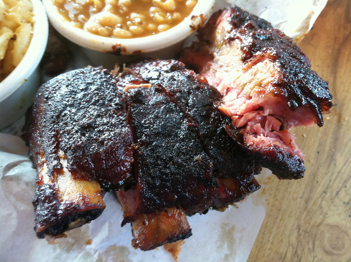 the-joint-ribs-new-orleans-food-guide.jpg