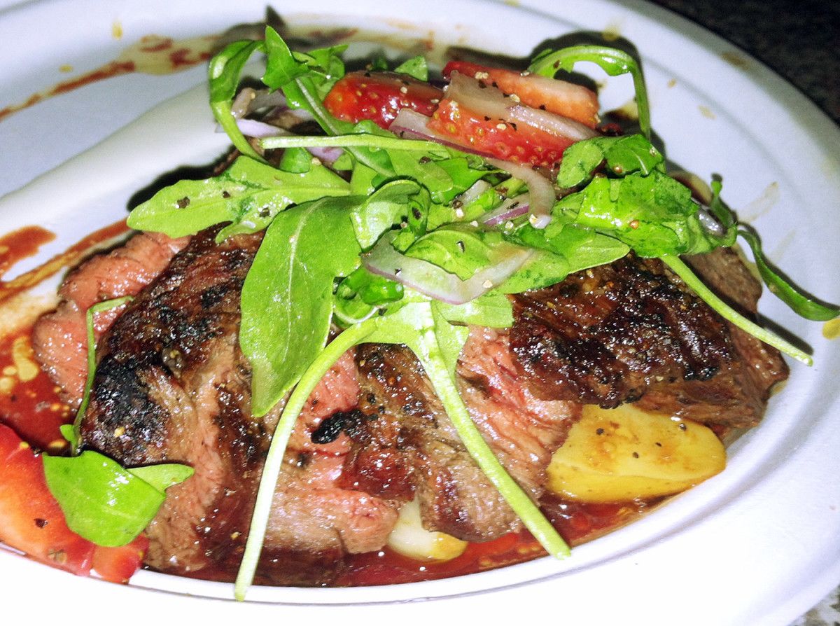 new-orleans-guide-bacchanal-steak.jpg