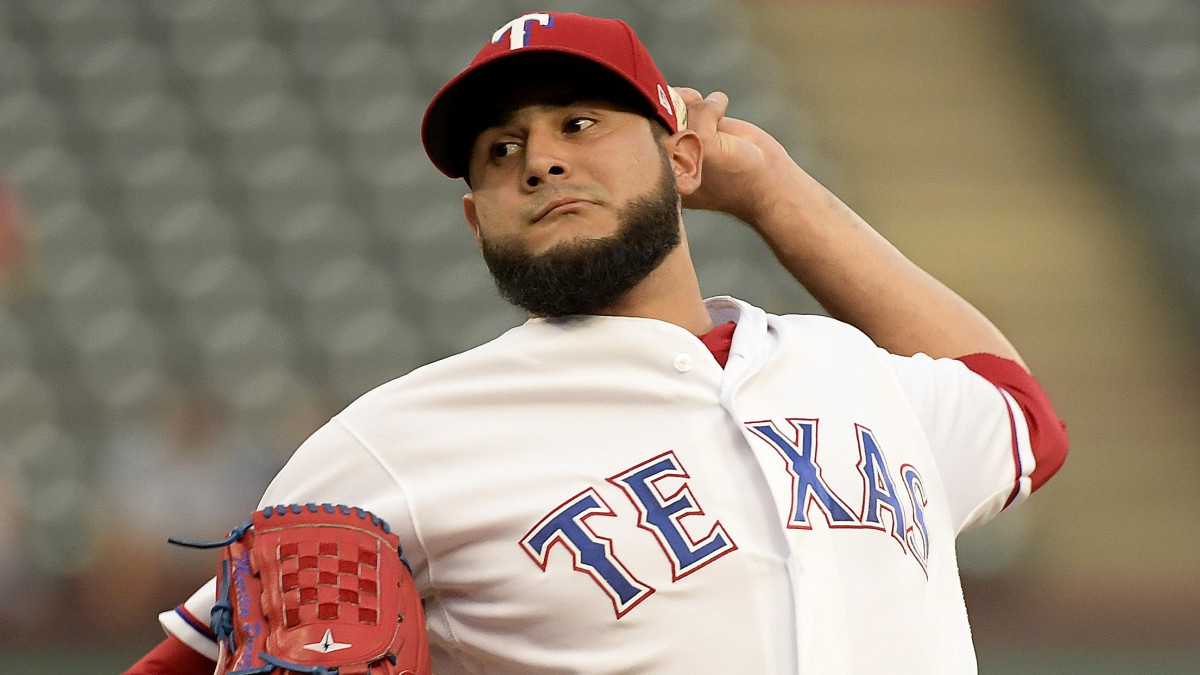 Rangers' Martin Perez says he killed, ate bull that caused elbow injury