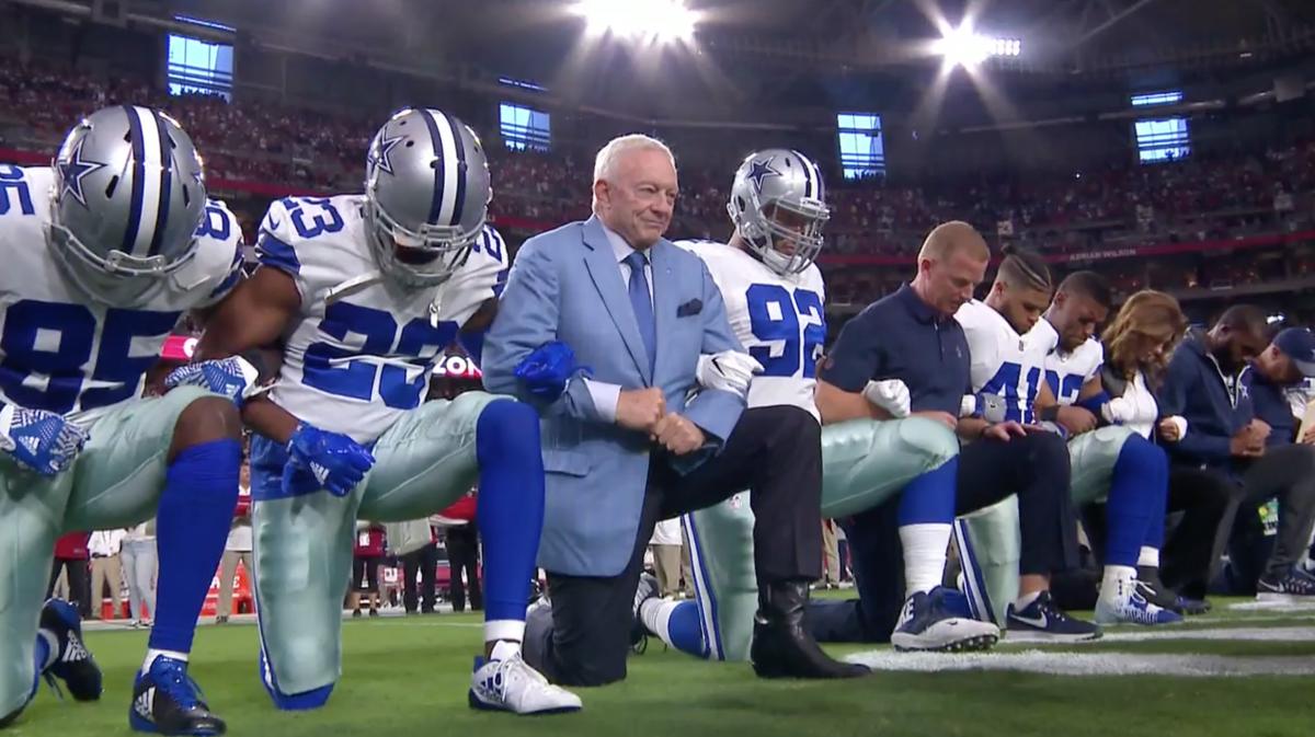Cowboys kneel during national anthem (photo) Sports Illustrated