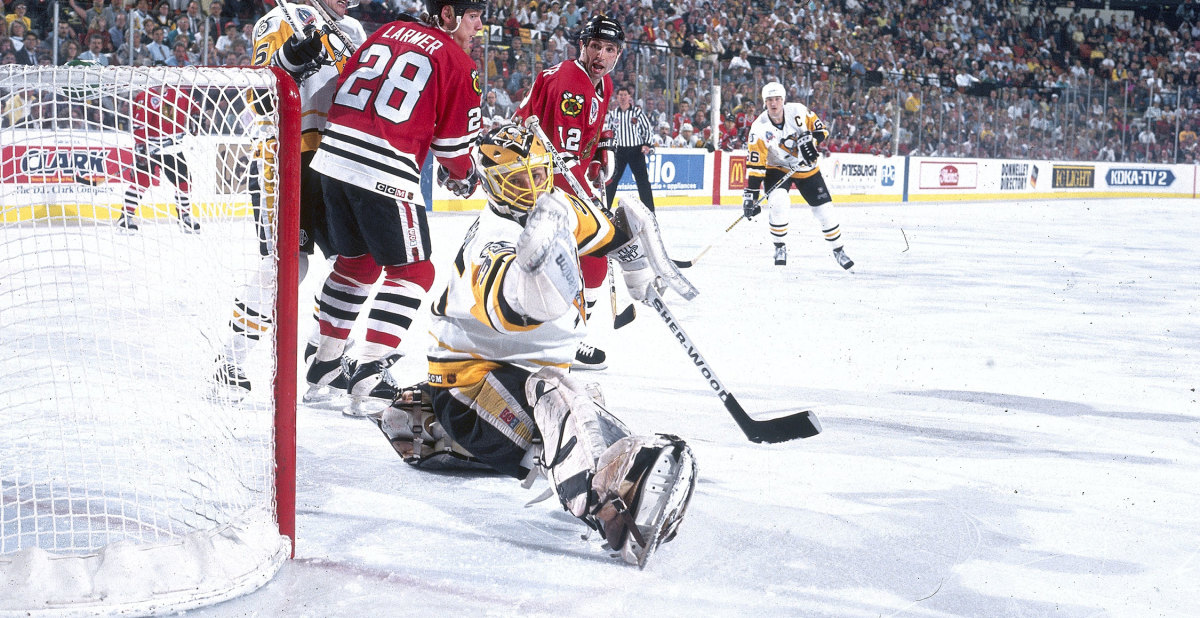 Tom Barrasso, 2-time Stanley Cup winner with Penguins, elected to Hockey  Hall of Fame