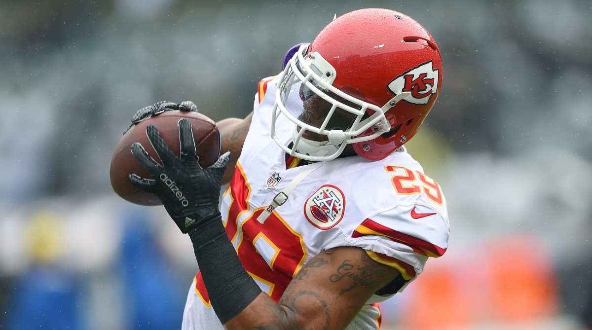 Chiefs' Eric Berry agrees to six-year, $78 million deal, a record for  safeties