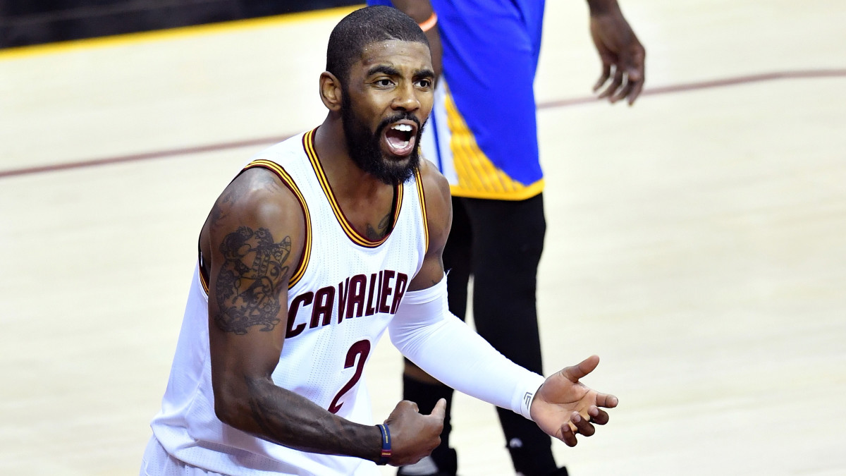 Kyrie sale irving flat