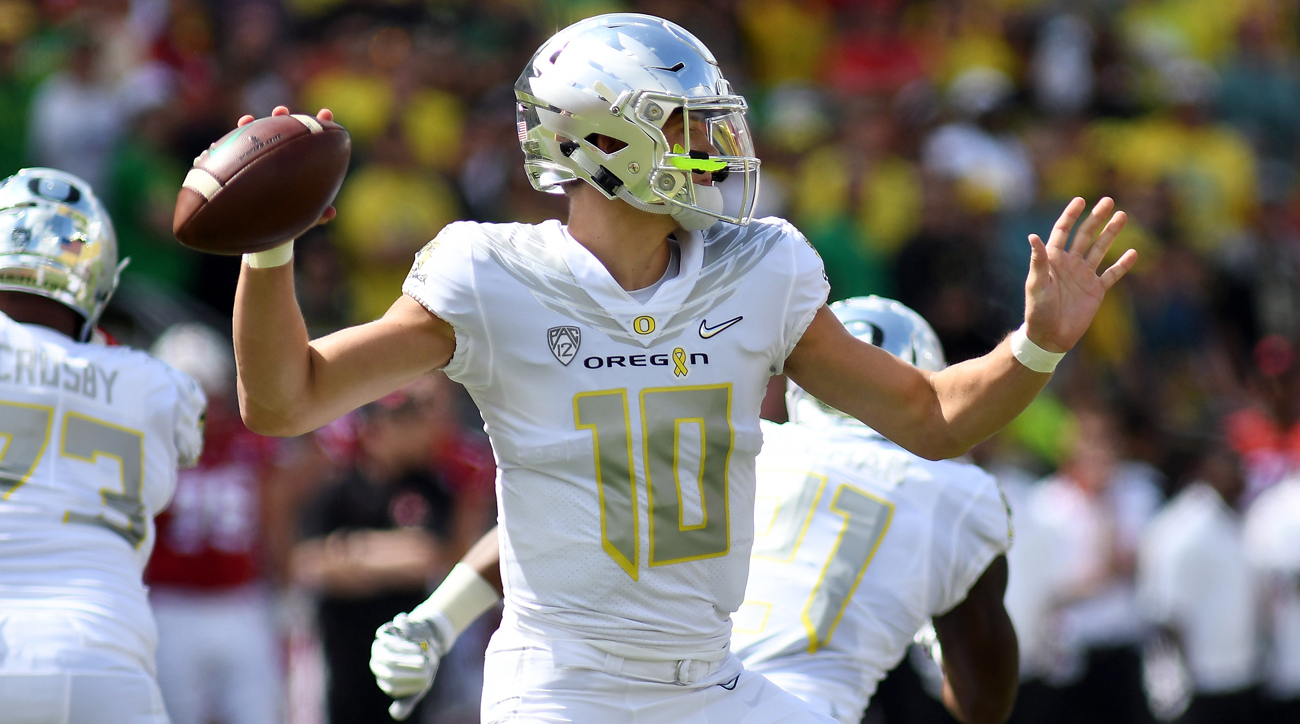 Justin Herbert: Oregon QB tops Tanner Lee, Nebraska - Sports Illustrated