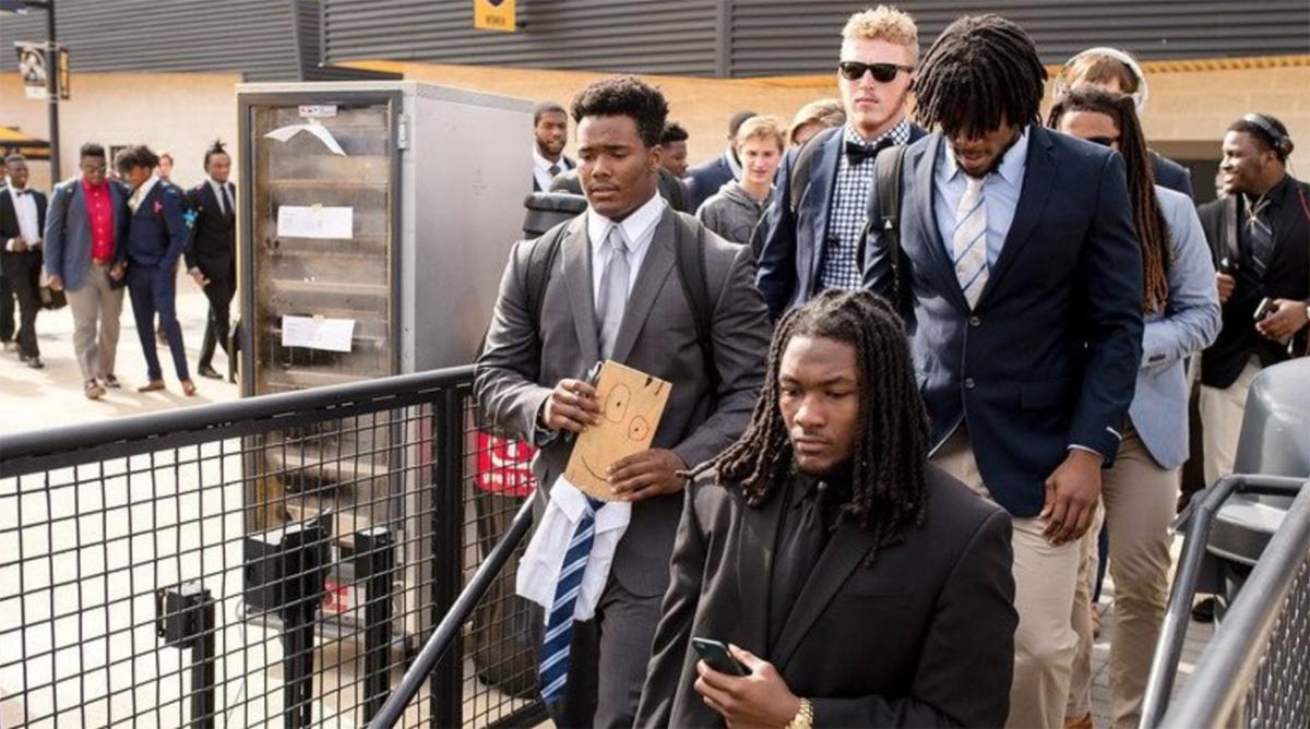 Kennesaw State's turnover plank is better than Miami's chain - Sports ...