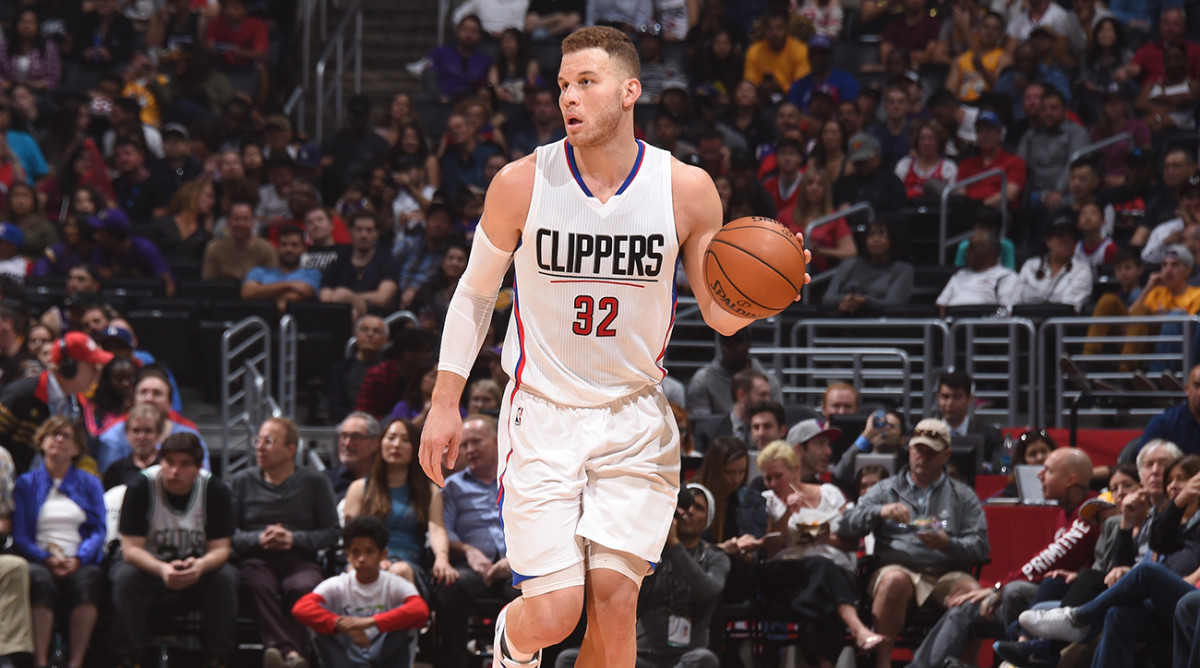 Clippers-Blazers: Blake Griffin's dunks on Mason Plumlee