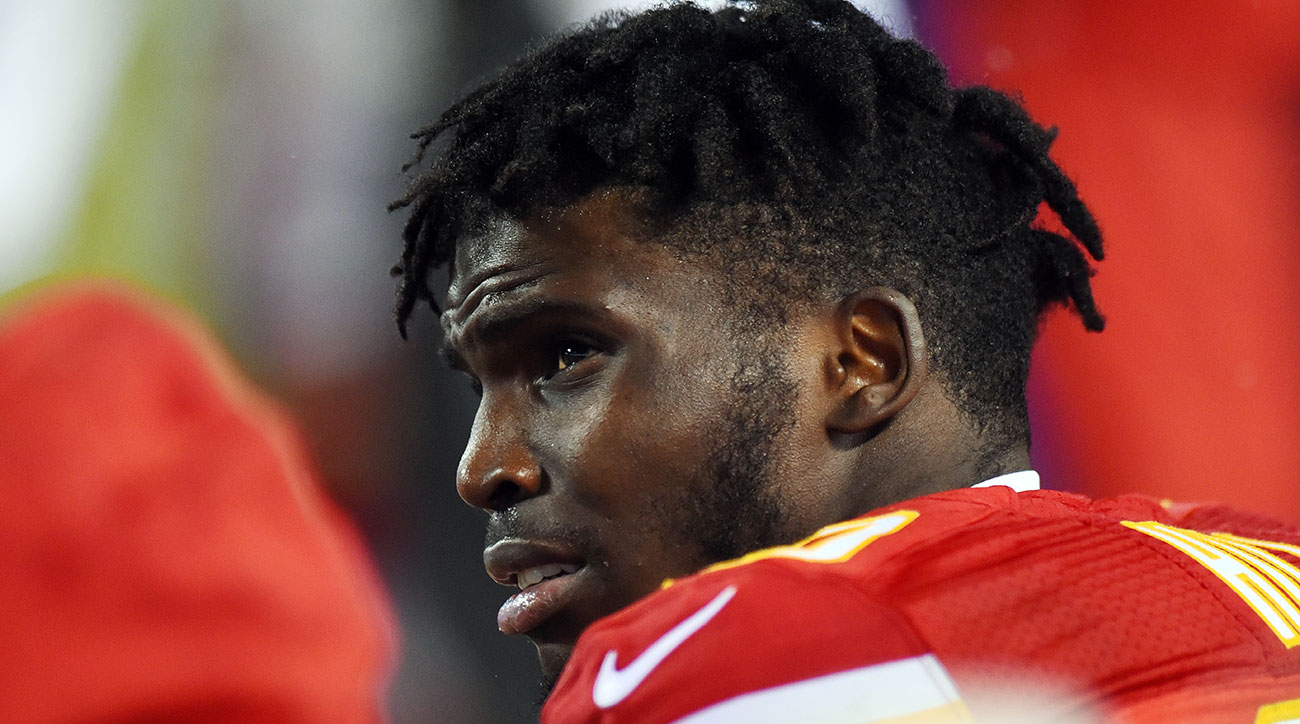 Tyreek Hill Domestic Violence Complicates Chiefs Stars