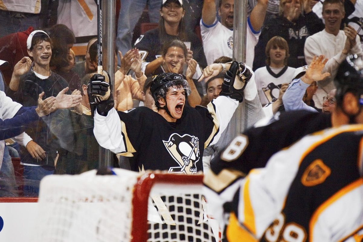 Sidney Crosby 2014-15 Action Sports Photo - Item # VARPFSAARI109